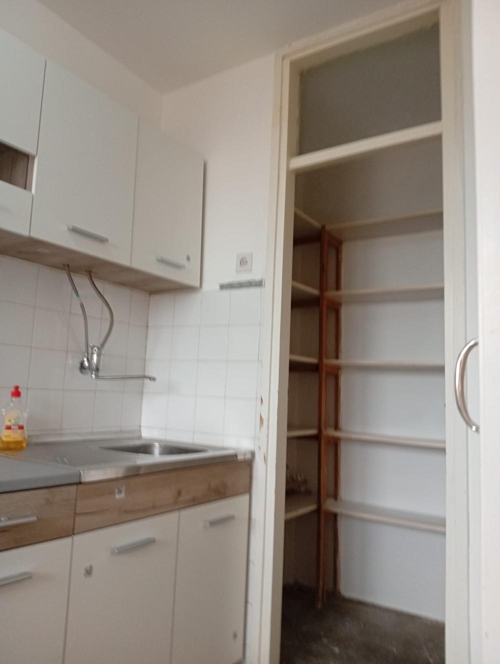 Slika 7 - Kod Svetosavskog parka, Dvoiposoban stan za izdavanje, 60m2, 250€